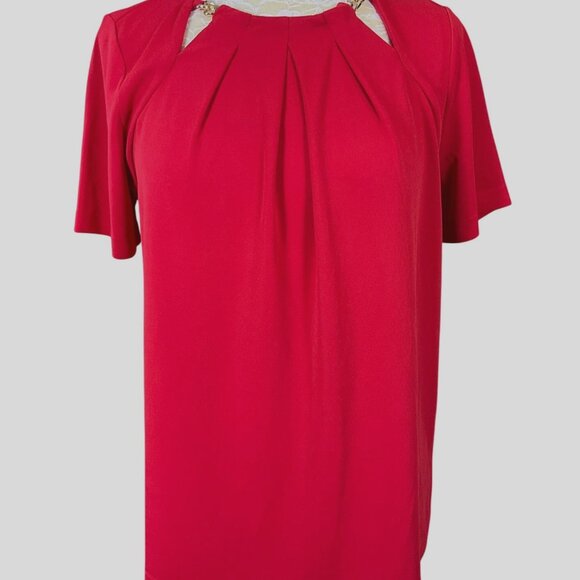 Michael Kors Red Pleated Cut-Out Blouse Gold Chain Accents SS Scoop Neck Med - Picture 1 of 9